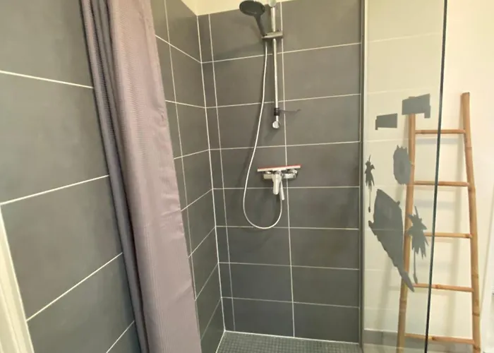 Remember A 700m De L'ocean *